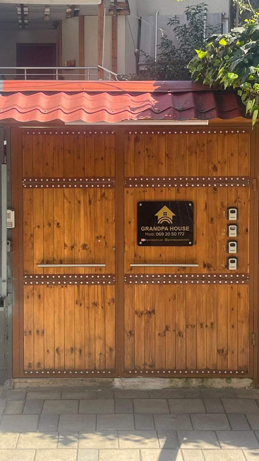 Apartamento Grandpa House App.1 Tirana